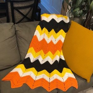 1970s vintage retro knitted throw